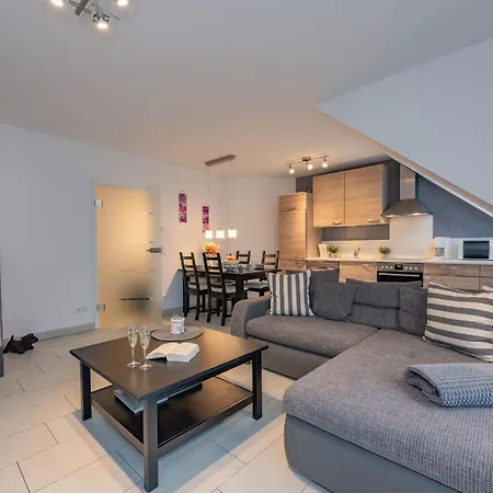 Quartier Goermitz 32 - 12 * Цинновиц